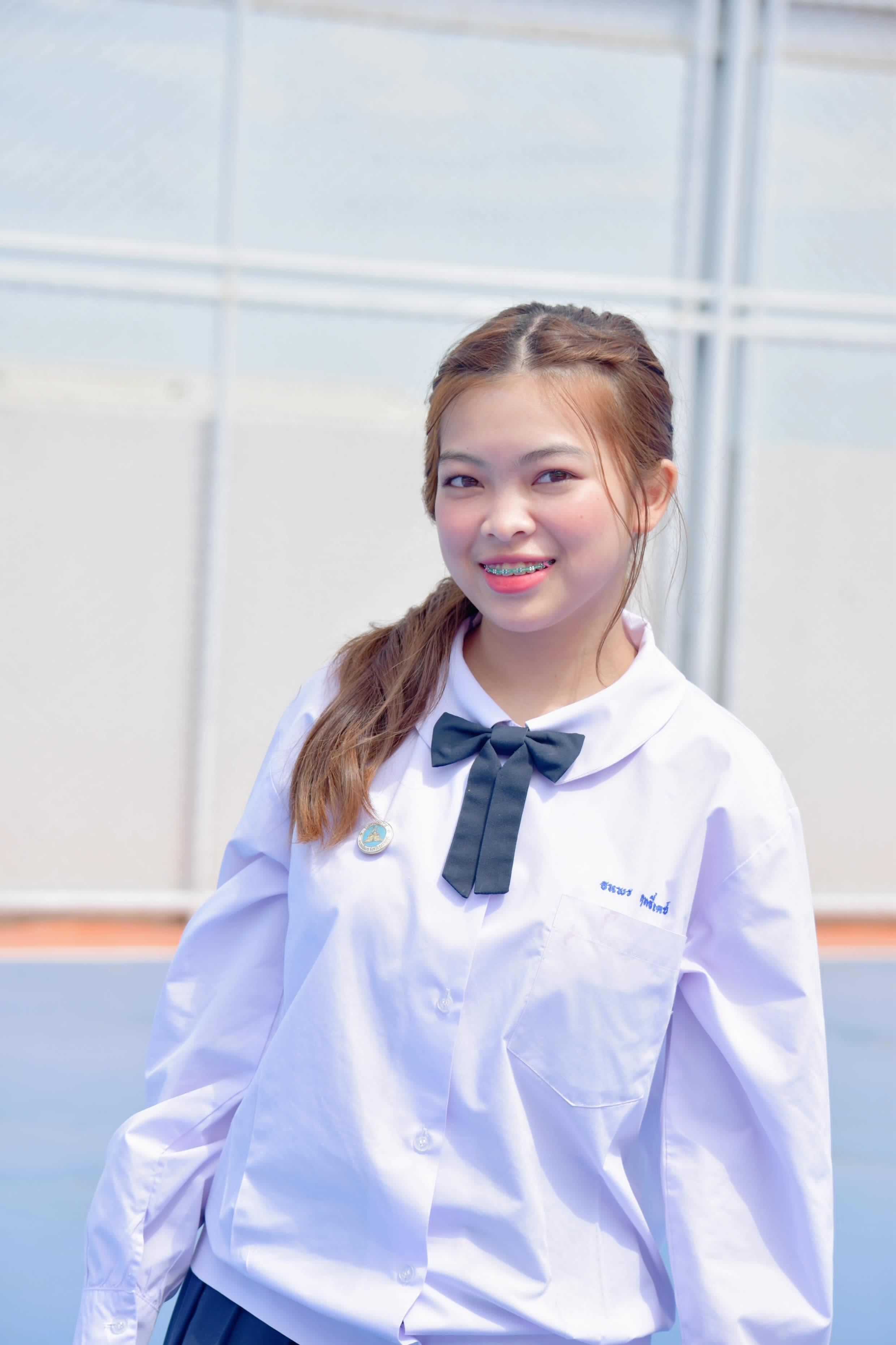 นางสาวธนพร ฤทธิ์เดช (น้องเมย์)